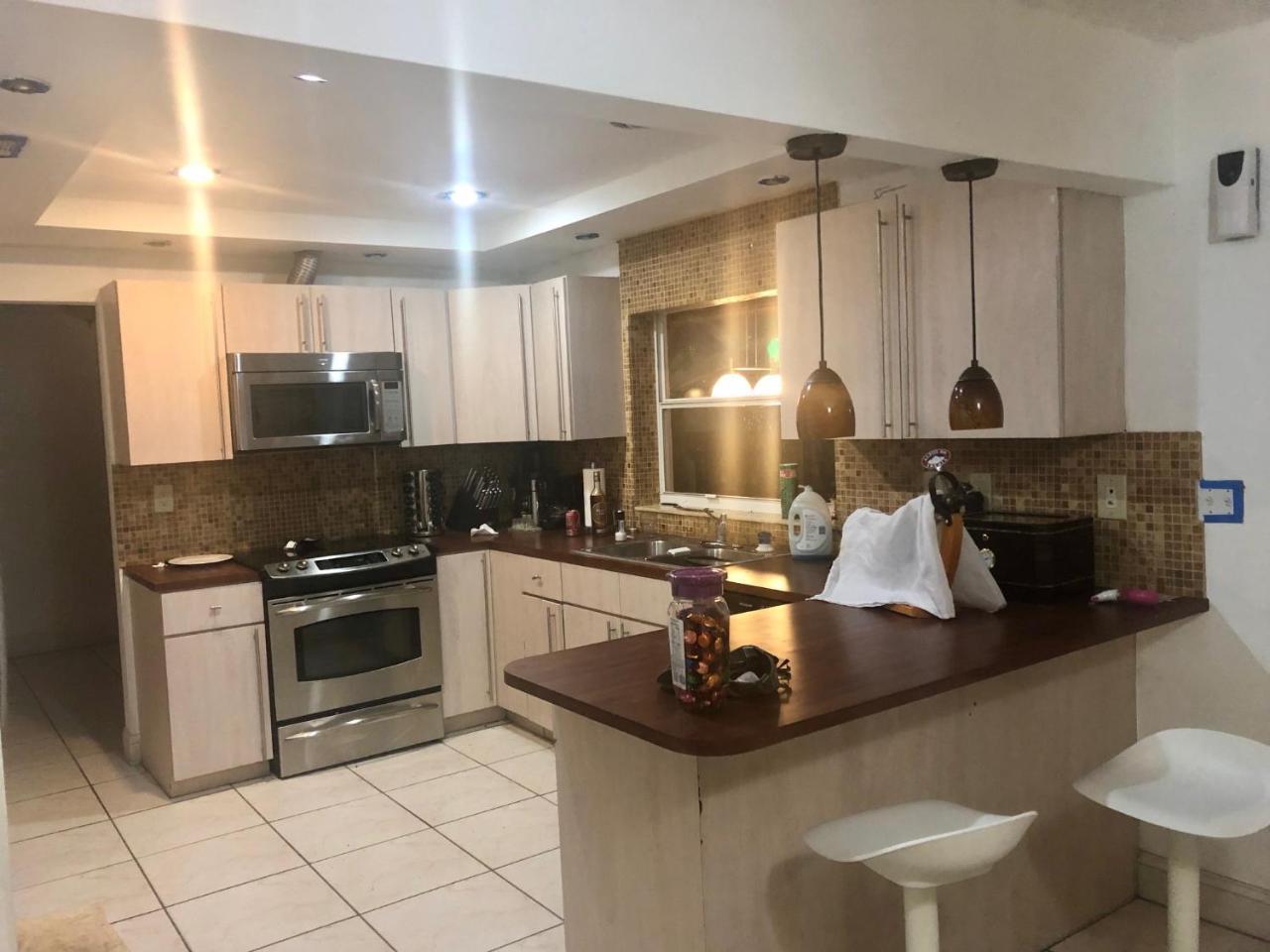 Friendly Family House Apartment Doral Ngoại thất bức ảnh
